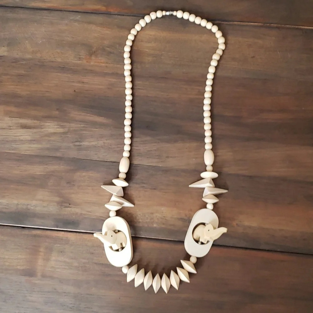 N/A neutral carved